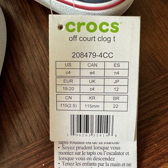 C4 toddler size CROCS - Picture 3 of 5
